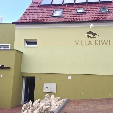 Villa Kiwi Mikulov Ngoại thất bức ảnh