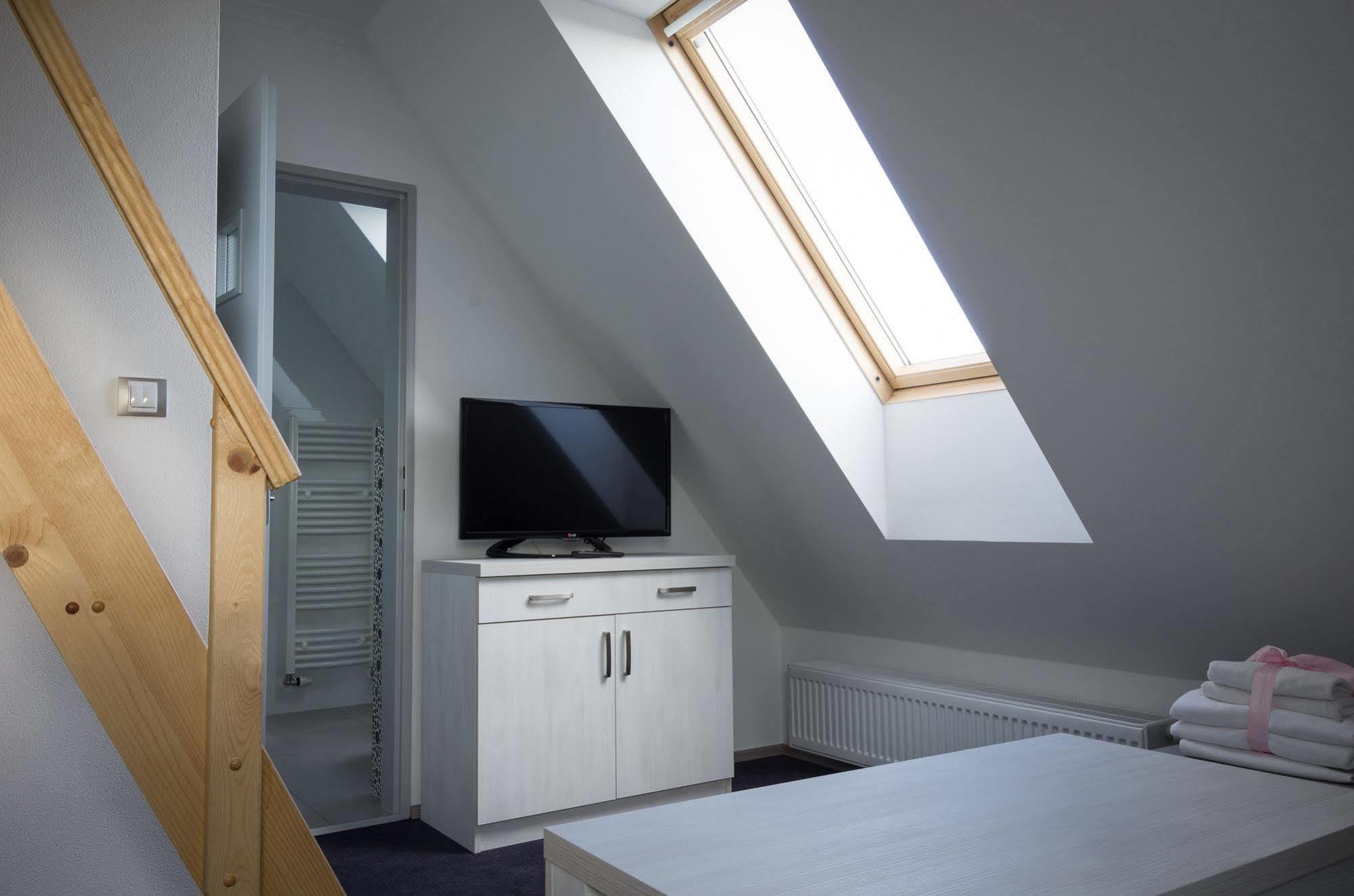 Villa Kiwi Mikulov Ngoại thất bức ảnh